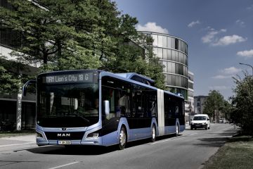 P_Bus_EOT_Lions City18G_2018-03